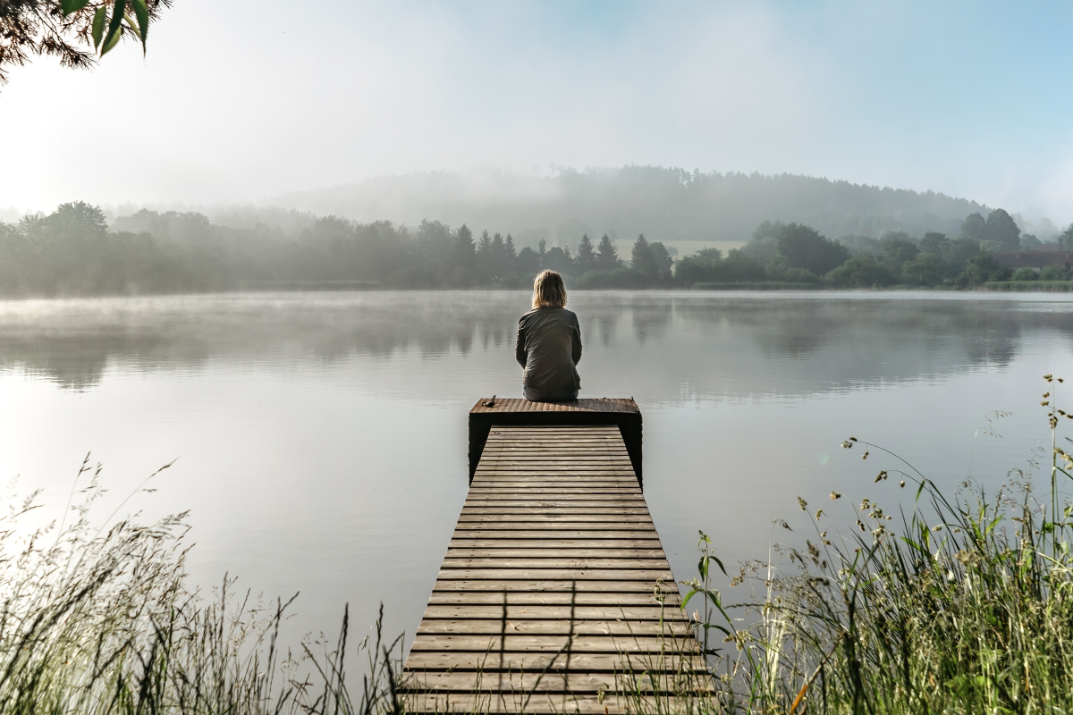 Önazonos személyiség ismérvei Bolla Hajnal szerint